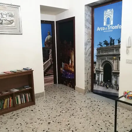 فندق مبيت وإفطار Arco Di Trionfo 4*