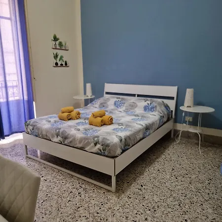 לינה וארוחת בוקר Arco Di Trionfo פלרמו