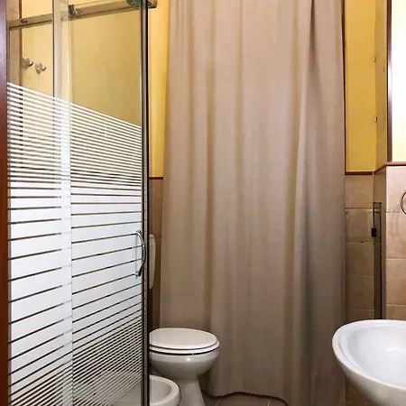 לינה וארוחת בוקר Arco Di Trionfo פלרמו